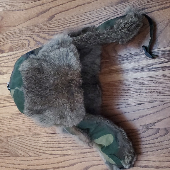 NWT Boys rabbit trim army hat - Picture 2 of 5